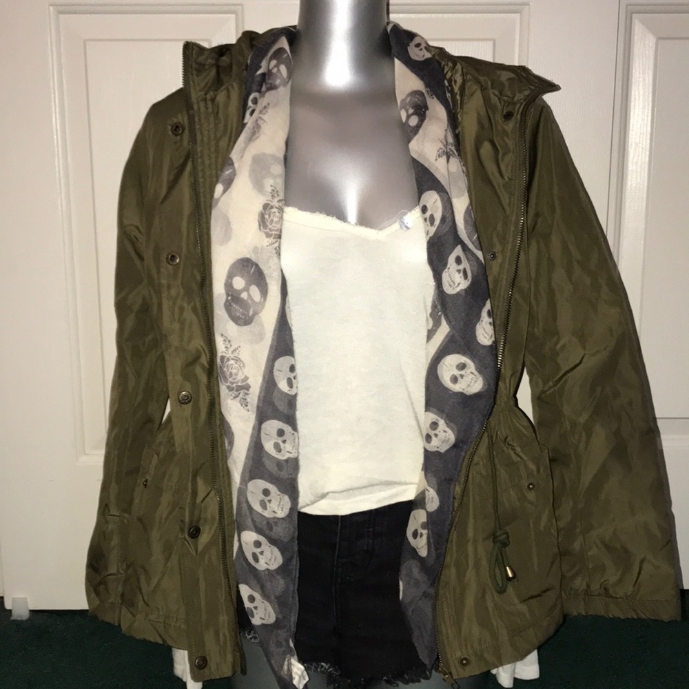Olive puffy jacket